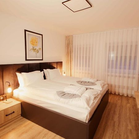 Haven Hotels - Hotel Dona Бергиш-Гладбах Экстерьер фото