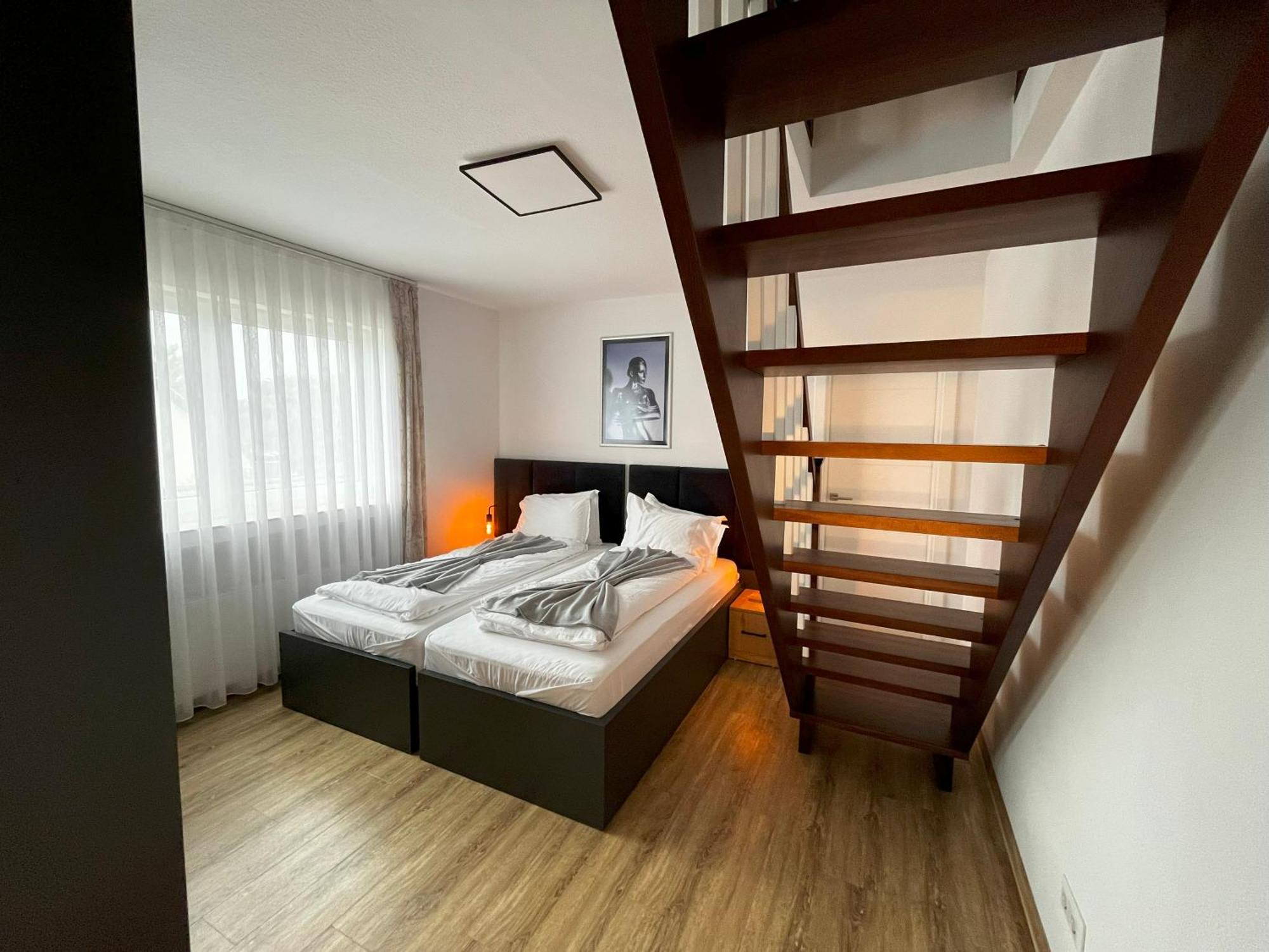 Haven Hotels - Hotel Dona Бергиш-Гладбах Экстерьер фото