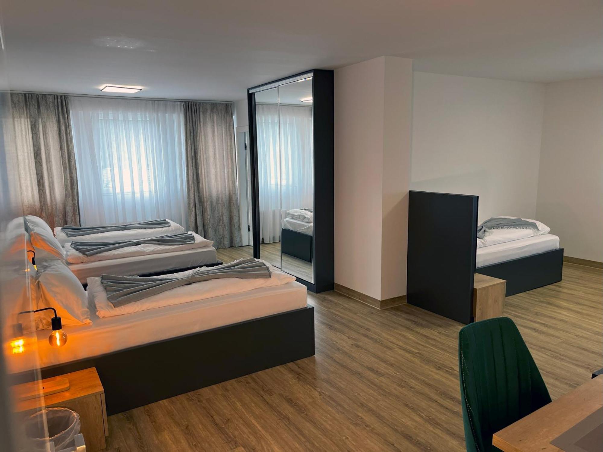 Haven Hotels - Hotel Dona Бергиш-Гладбах Экстерьер фото